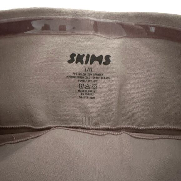 SKIMS Core Control Mid Waist Shaping Brief ShapeWear In Umber Nude - Picture 5 of 5